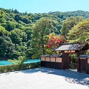 ***** Hotel Suiran, A Luxury Collection Hotel, Japan