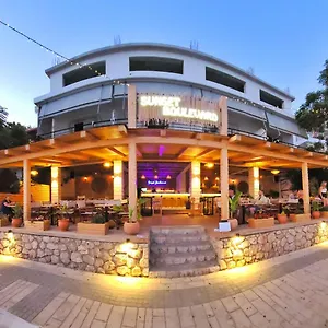 Sunset Boulevard Albania